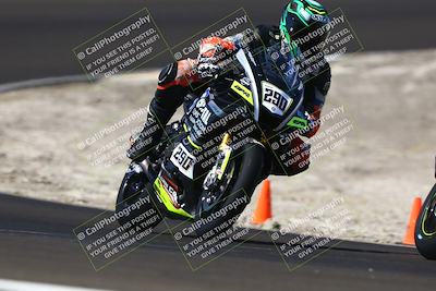 media/Sep-07-2025-CRA (Sun) [[6d6582c22b]]/Race 4/